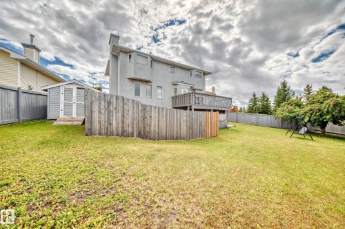 1068 James Crescent, Edmonton, AB - Outdoor