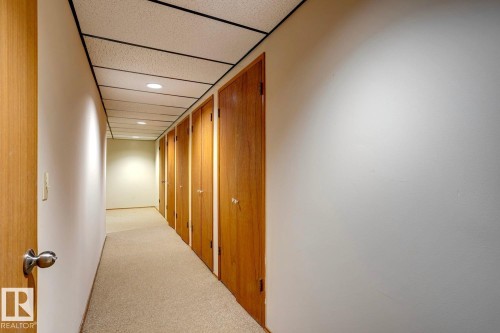 18420 8A Avenue, Edmonton, AB - Indoor Photo Showing Other Room