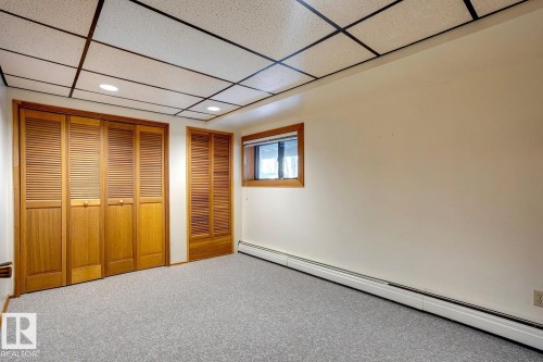18420 8A Avenue, Edmonton, AB - Indoor Photo Showing Other Room