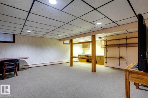 18420 8A Avenue, Edmonton, AB - Indoor Photo Showing Other Room