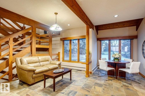 18420 8A Avenue, Edmonton, AB - Indoor Photo Showing Living Room