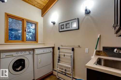 18420 8A Avenue, Edmonton, AB - Indoor Photo Showing Laundry Room