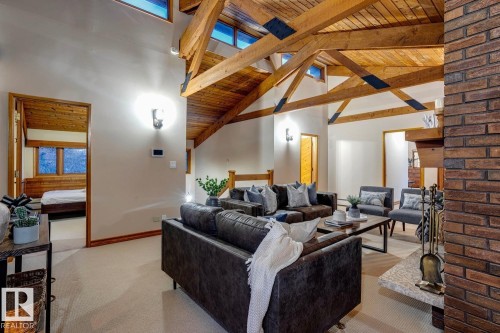 18420 8A Avenue, Edmonton, AB - Indoor