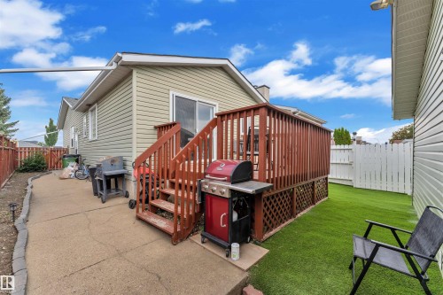 18615 75 Avenue, Edmonton, AB - Outdoor With Exterior