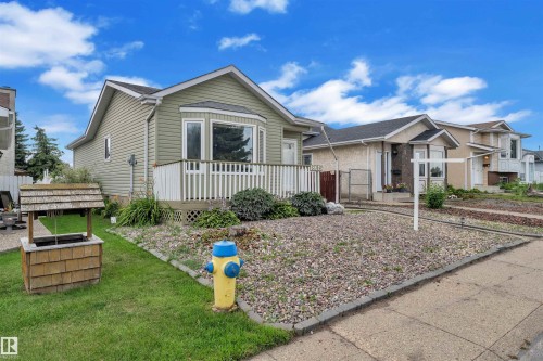 18615 75 Avenue, Edmonton, AB - Outdoor