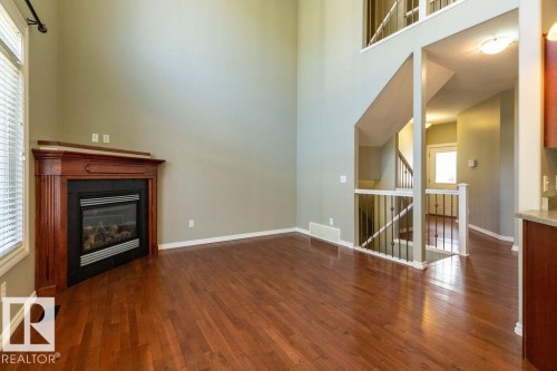 11546 11 Avenue, Edmonton, AB - Indoor With Fireplace