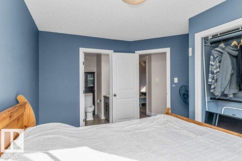 407 Watt Boulevard Sw, Edmonton, AB - Indoor Photo Showing Bedroom