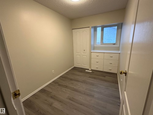 5 14130 80 Street, Edmonton, AB - Indoor Photo Showing Other Room