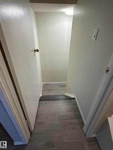 5 14130 80 Street, Edmonton, AB - Indoor Photo Showing Other Room