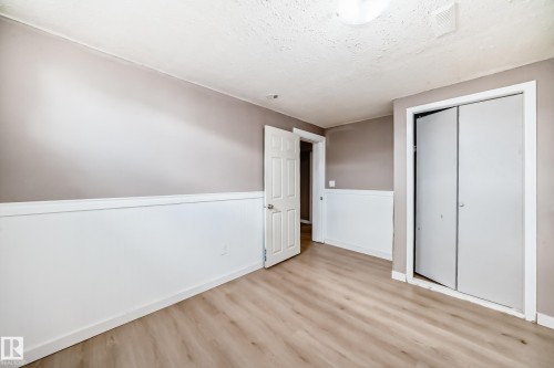 207 Homestead Crescent, Edmonton, AB - Indoor Photo Showing Other Room