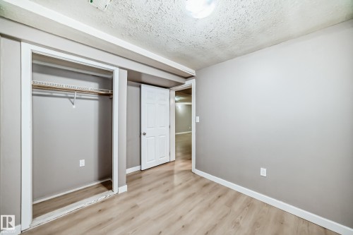 207 Homestead Crescent, Edmonton, AB - Indoor Photo Showing Other Room
