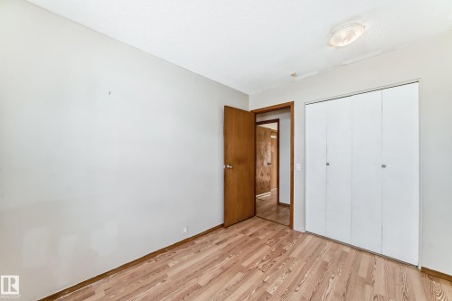 207 Homestead Crescent, Edmonton, AB - Indoor Photo Showing Other Room