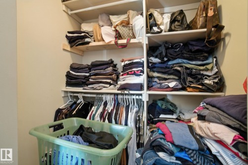 8 1820 34 Avenue, Edmonton, AB - Indoor With Storage