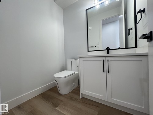 18 Mockingbird Crescent, Fort Saskatchewan, AB - Indoor Photo Showing Bathroom
