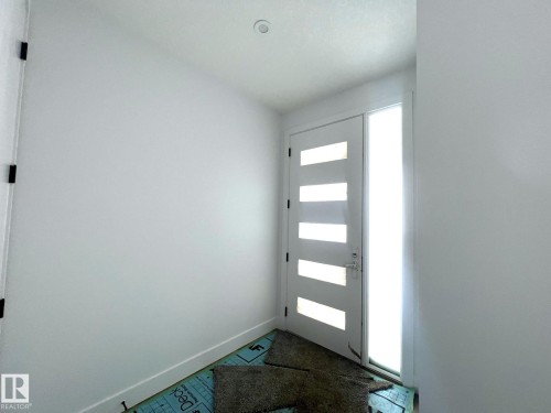 18 Mockingbird Crescent, Fort Saskatchewan, AB - Indoor Photo Showing Other Room