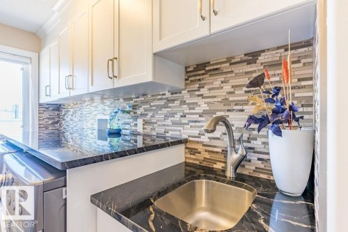 10535 80 Street, Edmonton, AB - Indoor Photo Showing Kitchen