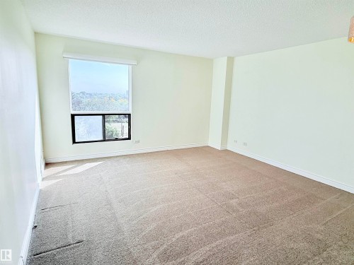 604 11027 87 Avenue, Edmonton, AB - Indoor Photo Showing Other Room