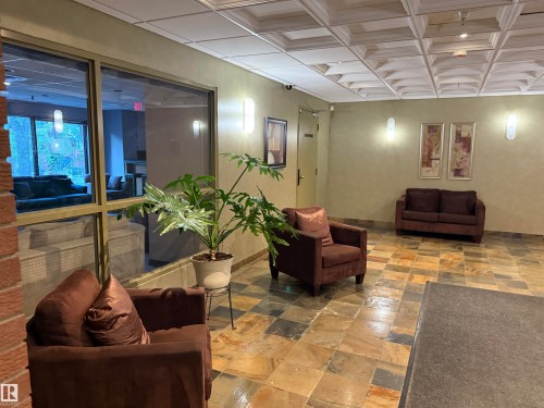 604 11027 87 Avenue, Edmonton, AB - Indoor