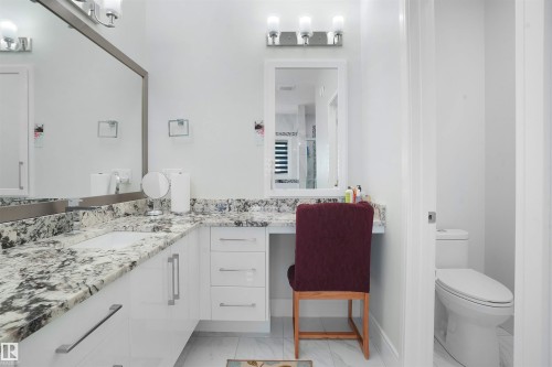 16608 9 Street, Edmonton, AB - Indoor Photo Showing Bathroom