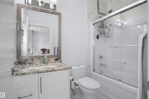 16608 9 Street, Edmonton, AB - Indoor Photo Showing Bathroom