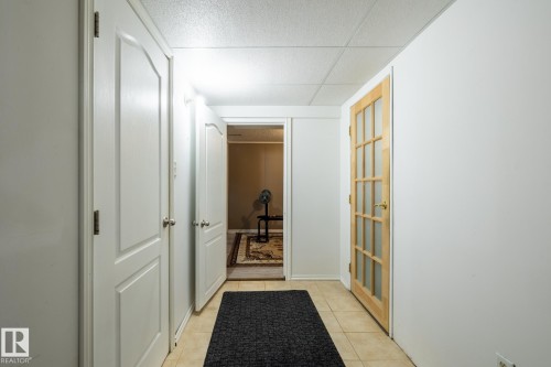 10820 170 Avenue Nw, Edmonton, AB - Indoor Photo Showing Other Room