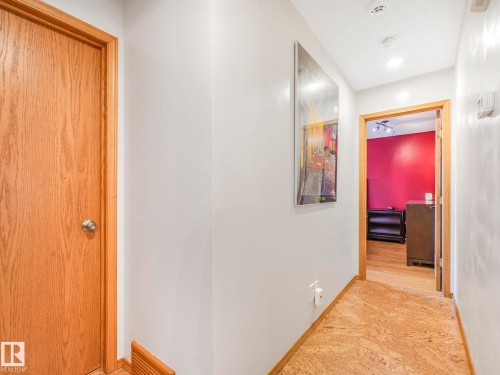 3608 15 Avenue, Edmonton, AB - Indoor Photo Showing Other Room