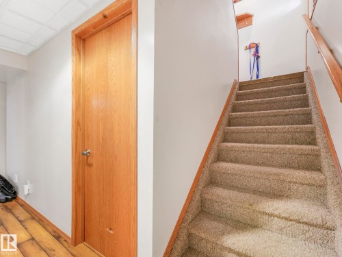 3608 15 Avenue, Edmonton, AB - Indoor Photo Showing Other Room