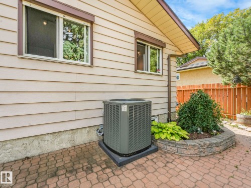 3608 15 Avenue, Edmonton, AB - Outdoor With Exterior