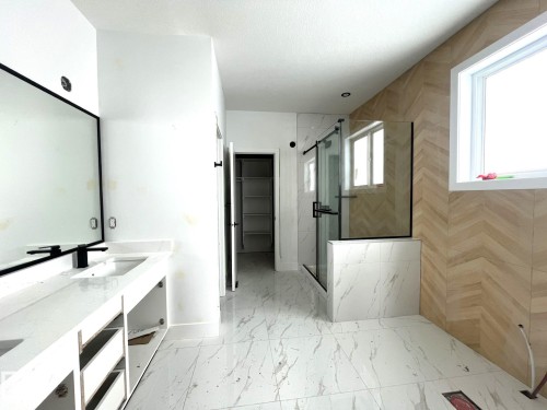 77 Mockingbird Crescent, Fort Saskatchewan, AB - Indoor