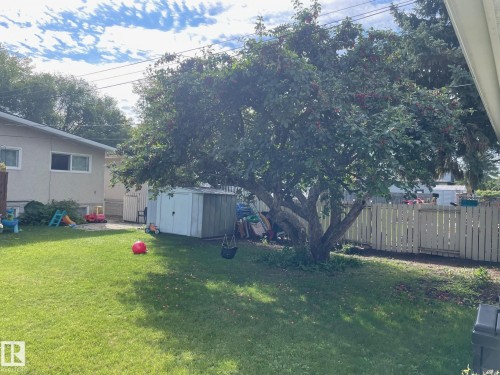 9426/9428 96A Street, Edmonton, AB - Outdoor