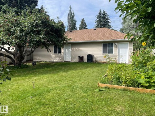 9426/9428 96A Street, Edmonton, AB - Outdoor