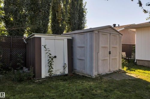 6720 20 Avenue, Edmonton, AB - Outdoor