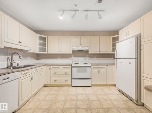 114 6220 Fulton Road, Edmonton, AB - Indoor Photo Showing Kitchen With Double Sink