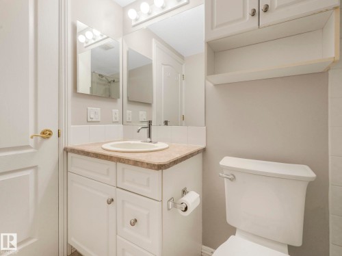 114 6220 Fulton Road, Edmonton, AB - Indoor Photo Showing Bathroom