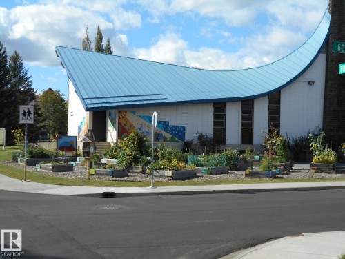 114 6220 Fulton Road, Edmonton, AB - Outdoor