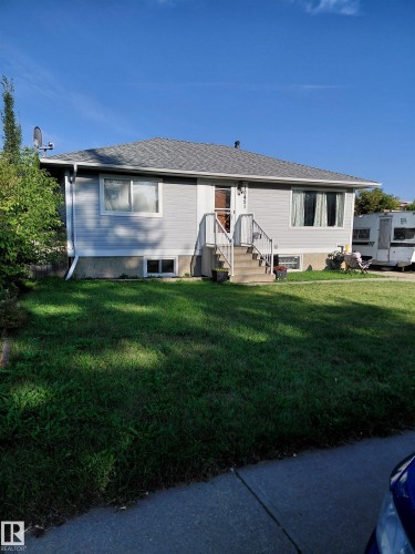 10451 157 Street, Edmonton, AB - Outdoor