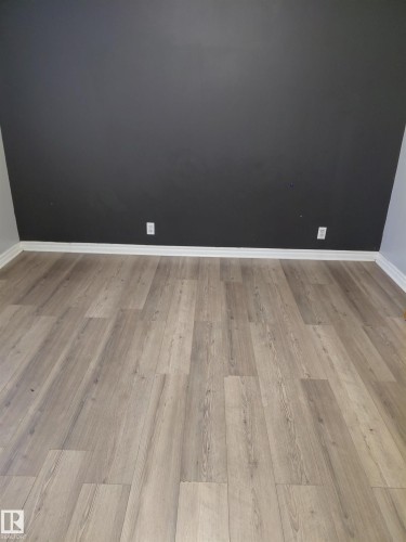 10451 157 Street, Edmonton, AB - Indoor Photo Showing Other Room
