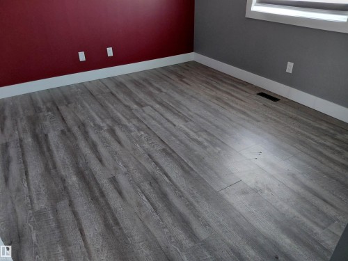 10451 157 Street, Edmonton, AB - Indoor Photo Showing Other Room