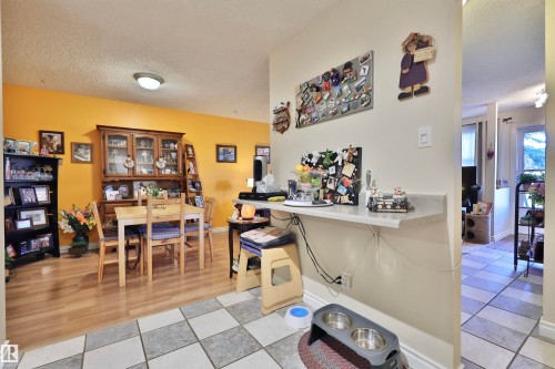 127 2204 118 Street, Edmonton, AB - Indoor