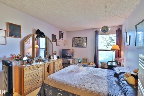127 2204 118 Street, Edmonton, AB - Indoor Photo Showing Bedroom