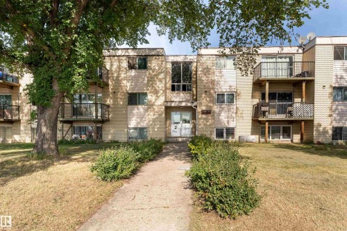 4B 13230 Fort Road, Edmonton, AB - Outdoor