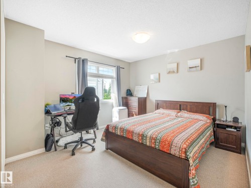 128 1804 70 Street, Edmonton, AB - Indoor Photo Showing Bedroom