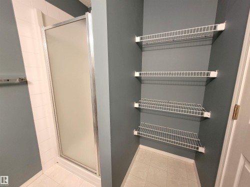 312 10511 42 Avenue, Edmonton, AB - Indoor With Storage