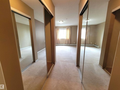 312 10511 42 Avenue, Edmonton, AB - Indoor Photo Showing Other Room