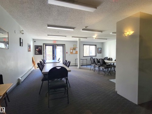 312 10511 42 Avenue, Edmonton, AB - Indoor