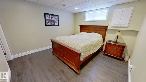 12 13217 155 Avenue, Edmonton, AB - Indoor Photo Showing Bedroom