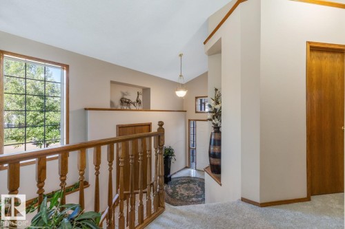 11735 10 Avenue Nw, Edmonton, AB - Indoor Photo Showing Other Room