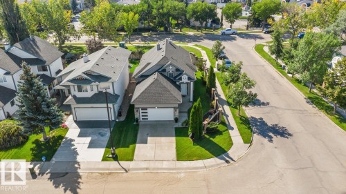 11735 10 Avenue Nw, Edmonton, AB - Outdoor