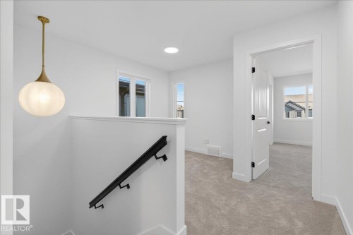 2134 Crossbill Lane, Edmonton, AB - Indoor Photo Showing Other Room