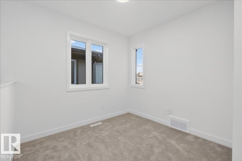 2134 Crossbill Lane, Edmonton, AB - Indoor Photo Showing Other Room